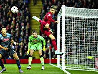 Лига чемпионов. Первое поражение