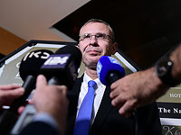 Главой переговорной группы в 