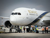 Лапид попросил авиакомпанию 