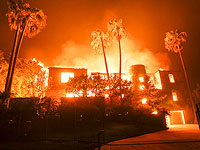 Житель Калифорнии утверждает, что его дом разрушил метеорит