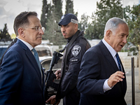 Поспешность Нетаниягу, требования коалиционных партнеров и дилемма Ганца. Итоги политической недели