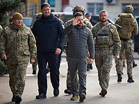 Зеленский прибыл в освобожденный Херсон: 