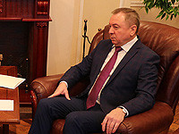 В возрасте 64 лет умер министр иностранных дел Беларуси Владимир Макей