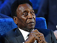 82-летний Пеле госпитализирован, у него респираторное заболевание