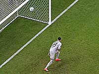 Камерунцы победили сборную Бразилии, в плэй-офф вышли сборные Бразилии и Швейцарии