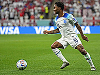 Чемпионат мира. Рахим Стерлинг вылетел в Лондон. Его дом ограбили