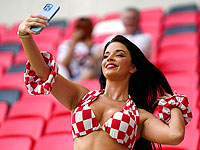 Самые сексуальные болельщицы чемпионата мира по футболу в Катаре. Фотогалерея