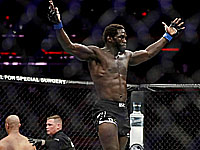 UFC. Каннонье победил Стрикленда, Царукян - Исмагулова