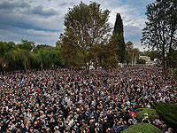 Тысячи человек провожают в последний путь раввина Хаима Друкмана