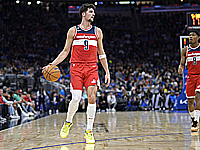 Дени Авдия набрал 13 очков. Почти 