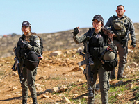 Начата эвакуация форпоста 