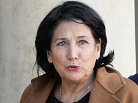 Президент Грузии заявила, что не приветствует возобновление авиасообщения с Россией