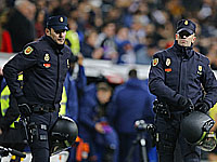 Испанская полиция начала расследование по поводу баннера