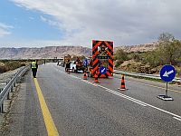 Полиция перекрыла 90-ю трассу в районе поселка Авнат из-за повреждения дорожного полотна