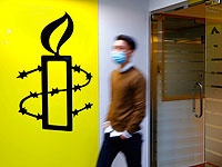 Бывшая сотрудница подает в суд на AI, заявляя, что лишилась работы из-за Навального