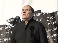 Артист Александр Филиппенко был уволен из театра и уехал из России