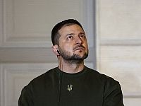 Над Киевом замечен летающий объект в форме шара