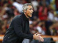 Бывший тренер 