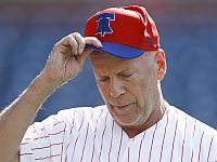 У актера Брюса Уиллиса выявлена деменция