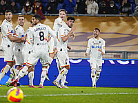 Невероятный подарок вратаря не спас