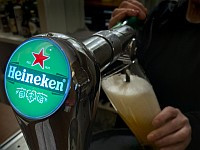 Билл Гейтс купил акции Heineken на $900 млн