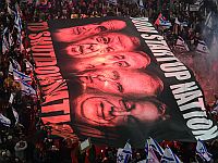 Восьмая суббота протестов: демонстрации в Тель-Авиве и Иерусалиме. Фоторепортаж