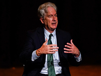 Глава ЦРУ: руководство Ирана, по всей видимости, еще не решило возобновить производство ядерного оружия