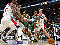 Дени Авдия набрал 7 очков и сделал 5 подборов. 40 очков Стефена Карри не спасли 