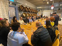 Нир Баркат обсудил с главами поселенческого движения развитие экономики в Иудее и Самарии