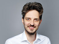 Блогер Максим Кац, находящийся в Израиле, заочно арестован Басманным судом за