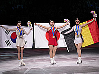 Чемпионат мира по фигурному катанию. Победила японка. Александра Фейгин на 24-м месте