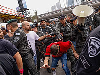 Демонстранты снова перекрыли шоссе