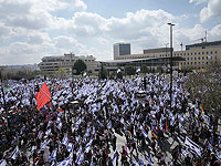 В Тель-Авиве полиция применила шоковые гранаты. Хроника