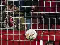 Ведя в счете на 89-й минуте 2:0, 