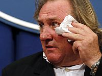 Mediapart: 13 женщин заявляют, что пострадали от домогательств со стороны Жерара Депардье