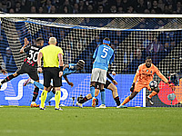 Жиру и Кварацхелия не реализовали пенальти. 