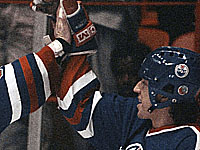 Умер легендарный хоккеист, обладатель Кубка Стэнли