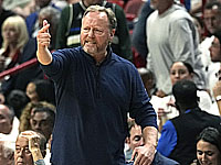 Майк Буденхольцер уволен с поста главного тренера 