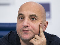 СМИ: взорван автомобиль Захара Прилепина, писатель ранен