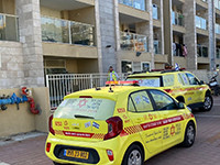 В Ашдоде ребенок упал с четвертого этажа, его состояние критическое