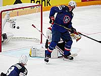 Чемпионат мира по хоккею. Французы победили в овертайме. Швейцарцы разгромили сборную Словении