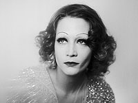 История удивительной встречи в спектакле