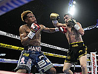 Бокс. Хейни по очкам победил Ломаченко