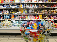 Повышение цен на продукты питания откладывается на следующую неделю