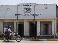 В Уганде боевики, связанные с ИГ, атаковали частную школу, более 40 погибших