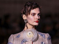 Новая коллекция осень-зима 2023-2024 года от Giorgio Armani. Фоторепортаж из Парижа