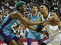 Виктор Вембаньяма дебютировал за