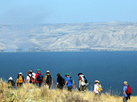 В субботу, несмотря на сильную жару, израильские парки посетили более 60000 человек