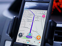 Waze увольняет часть штата в рамках слияния с Google Maps