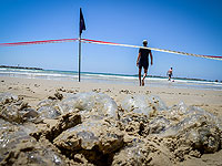 При купании около Ашдода молодой мужчина получил сильный 